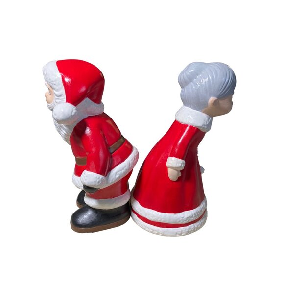 Kissing Santa & Mrs Claus Homemade Ceramic Decor - Picture 6 of 9